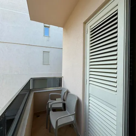 Huqi Seaside ドゥラス