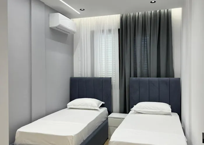 Huqi Seaside Hotell 3*