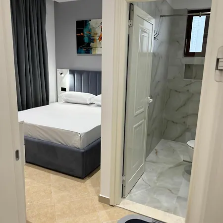 Hotel Huqi Seaside 3*