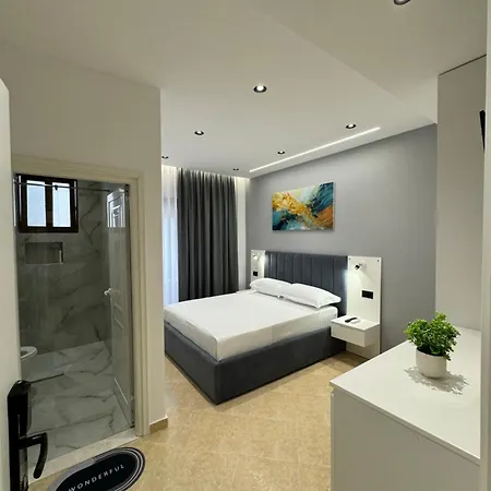 Huqi Seaside 3* Дуррес