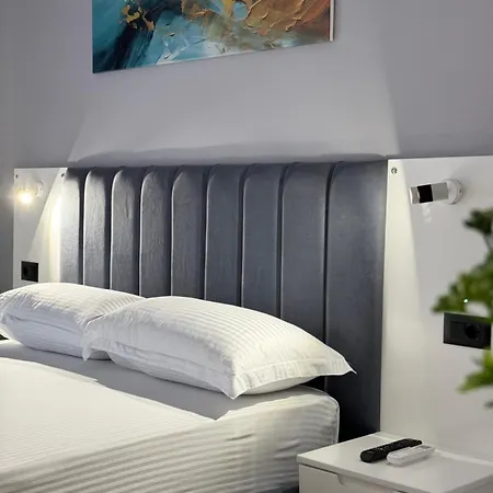 Отель Huqi Seaside